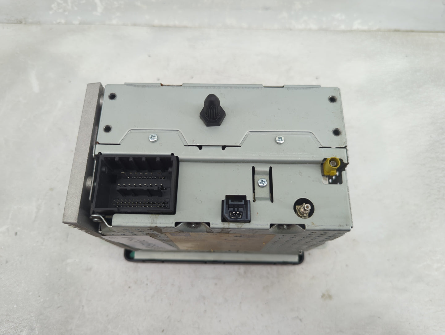 2014 Chevrolet Sonic Radio AM FM Cd Player Receiver Replacement P/N:95407055 Fits OEM Used Auto Parts - Oemusedautoparts1.co