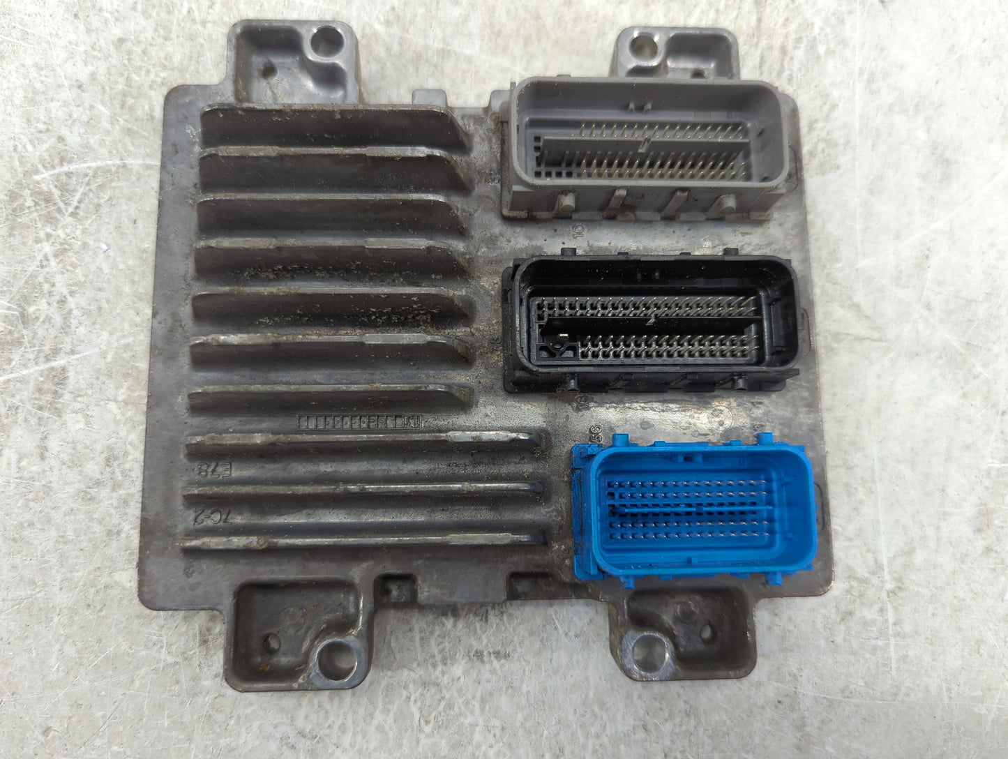 2012-2016 Chevrolet Sonic PCM Engine Control Computer ECU ECM PCU OEM P/N:12656958 12643636 Fits OEM Used Auto Parts - Oemus