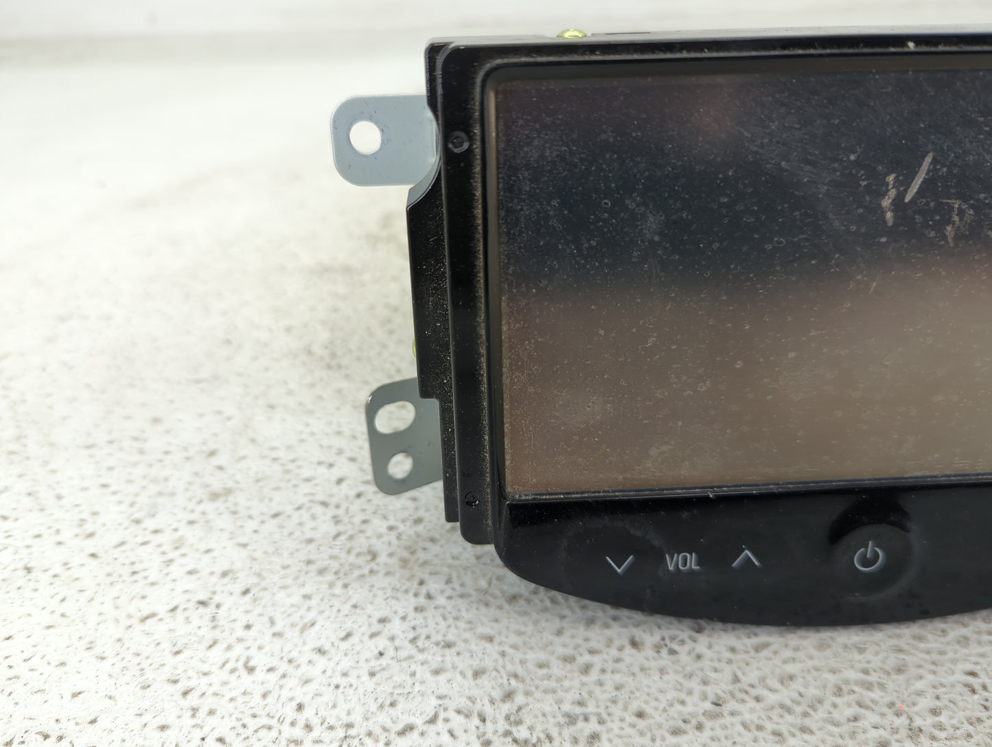 2014 Chevrolet Sonic Radio AM FM Cd Player Receiver Replacement P/N:95414467 Fits OEM Used Auto Parts - Oemusedautoparts1.co
