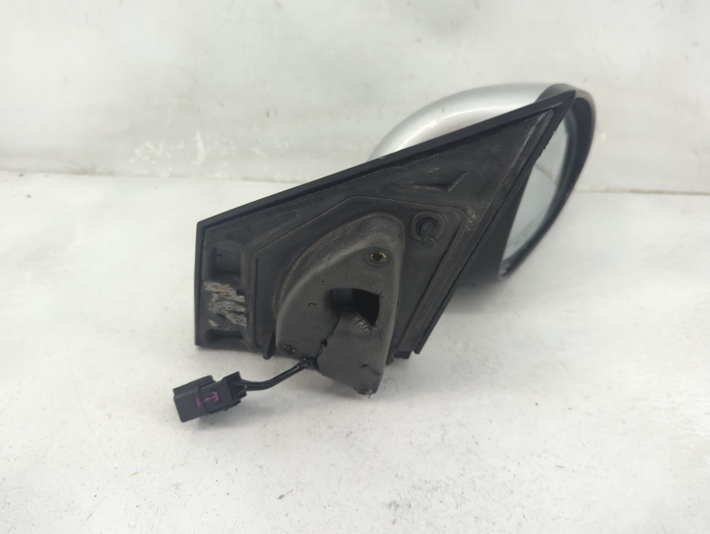 2013-2014 Chevrolet Sonic Passenger Side View Mirror - Right Door Mirror OEM Used - Oemusedautoparts1.com