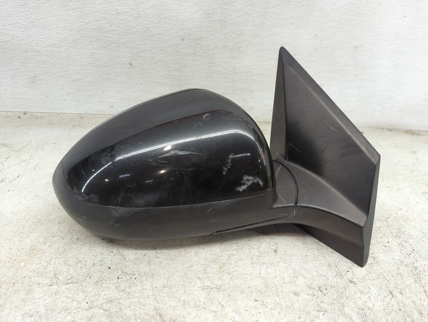 2013-2014 Chevrolet Sonic Passenger Side View Mirror - Right Door Mirror OEM Used - Oemusedautoparts1.com