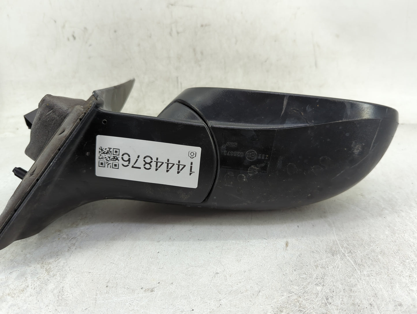 2013-2014 Chevrolet Sonic Passenger Side View Mirror - Right Door Mirror OEM Used - Oemusedautoparts1.com