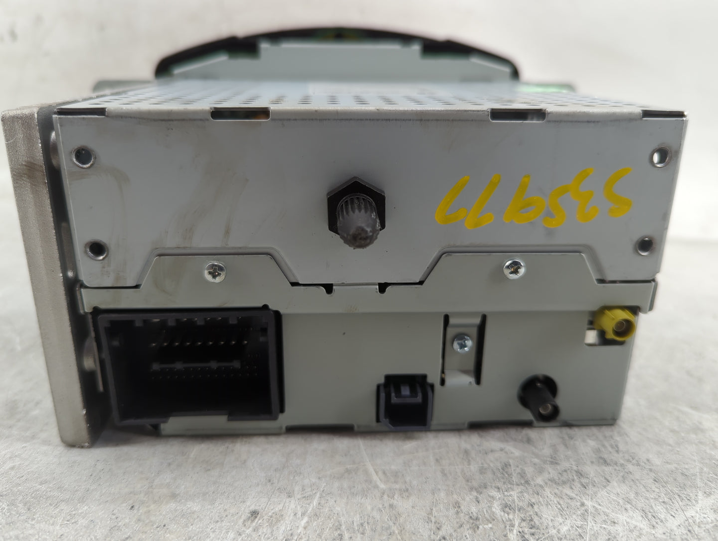 2014 Chevrolet Sonic Radio AM FM Cd Player Receiver Replacement P/N:95365926 Fits OEM Used Auto Parts - Oemusedautoparts1.co