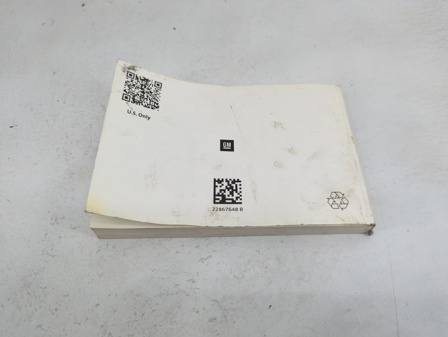 2014 Chevrolet Sonic Owners Manual Book Guide P/N:22867648 OEM Used Auto Parts - Oemusedautoparts1.com