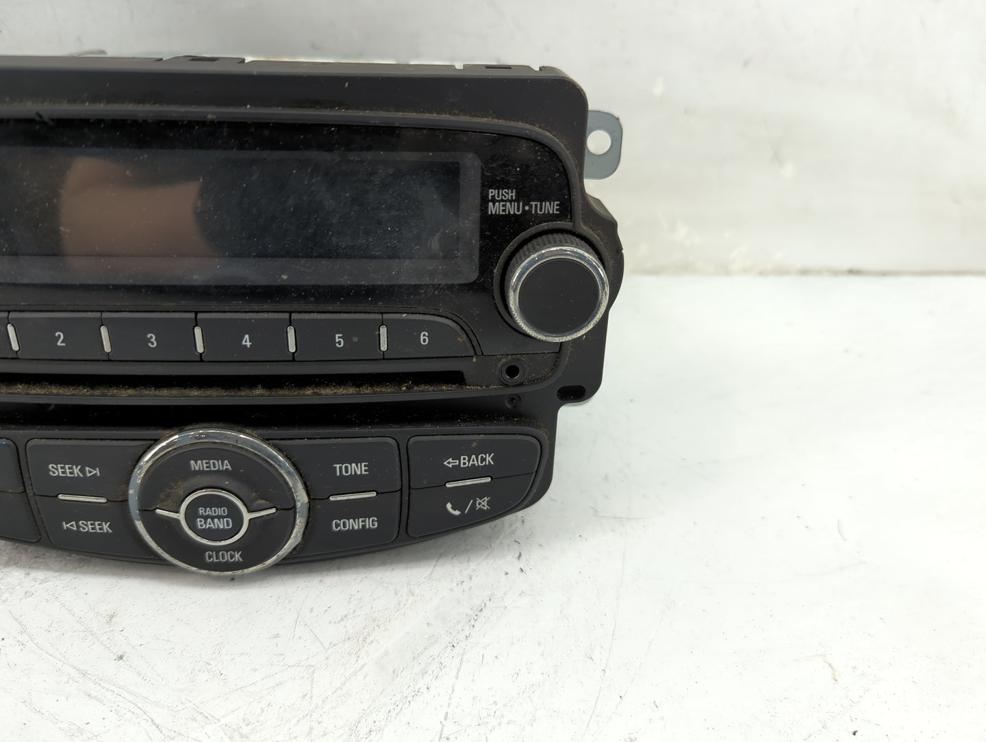 2014 Chevrolet Sonic Radio AM FM Cd Player Receiver Replacement P/N:95365926 811403062 Fits OEM Used Auto Parts - Oemusedaut