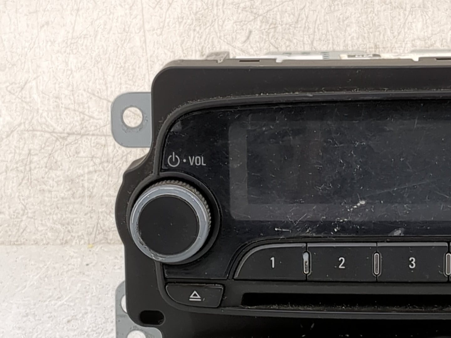 2014 Chevrolet Sonic Radio AM FM Cd Player Receiver Replacement P/N:95365926 811403062, DWGM1001, YRN-AGC-1056AT Fits OEM Us