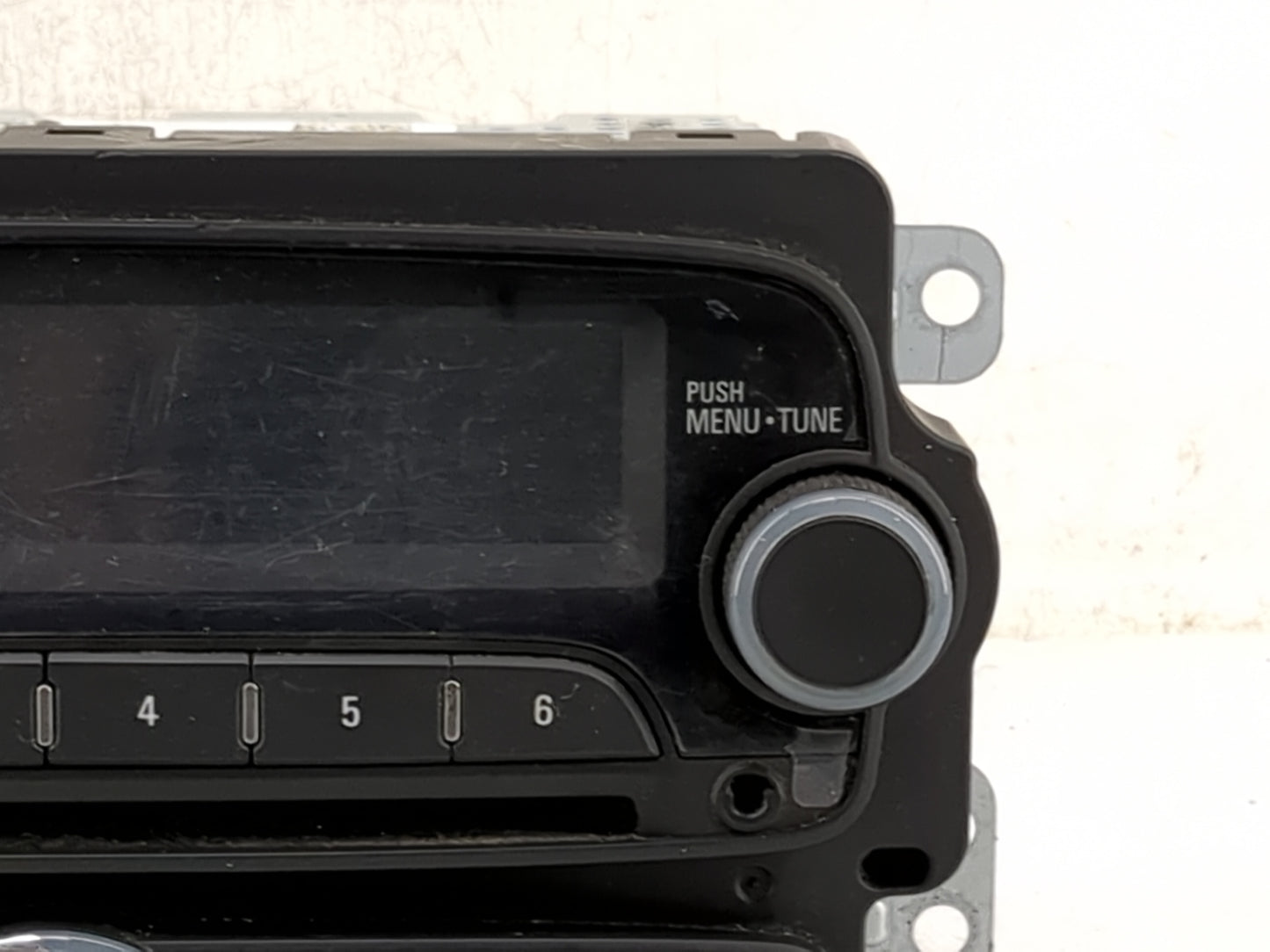 2014 Chevrolet Sonic Radio AM FM Cd Player Receiver Replacement P/N:95365926 811403062, DWGM1001, YRN-AGC-1056AT Fits OEM Us