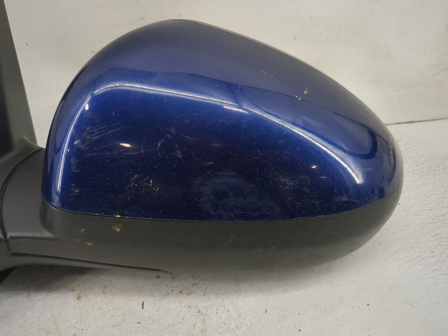 2013-2014 Chevrolet Sonic Driver Side View Mirror - Left Door Mirror OEM Used - Oemusedautoparts1.com