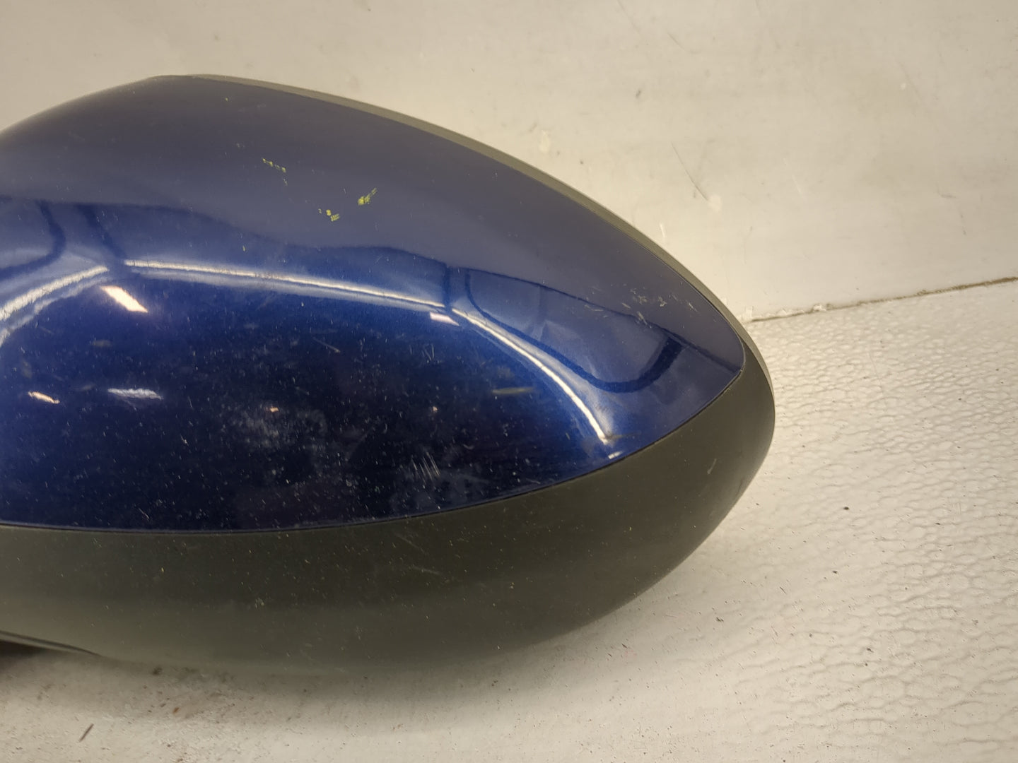 2013-2014 Chevrolet Sonic Driver Side View Mirror - Left Door Mirror OEM Used - Oemusedautoparts1.com