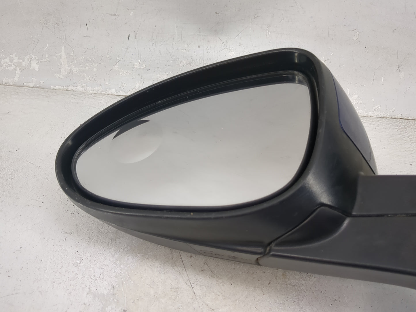 2013-2014 Chevrolet Sonic Driver Side View Mirror - Left Door Mirror OEM Used - Oemusedautoparts1.com