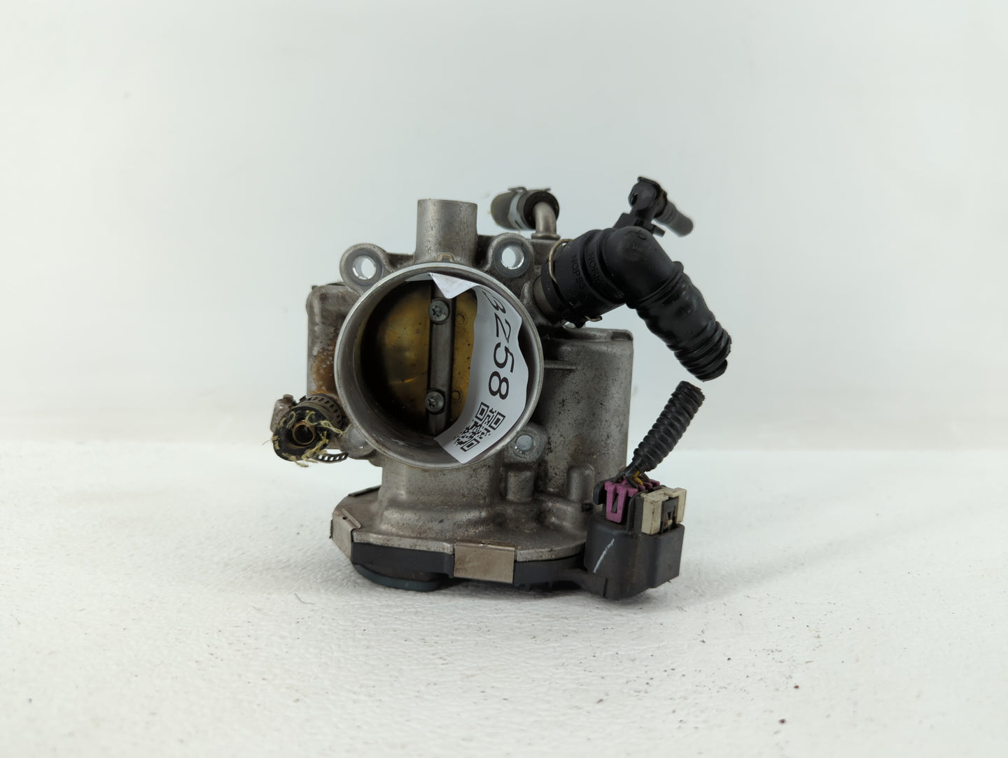 2012-2018 Chevrolet Sonic Throttle Body P/N:55577375 55561495 Fits Fits 2009 2010 2011 2012 2013 2014 2015 2016 2017 2018 OE