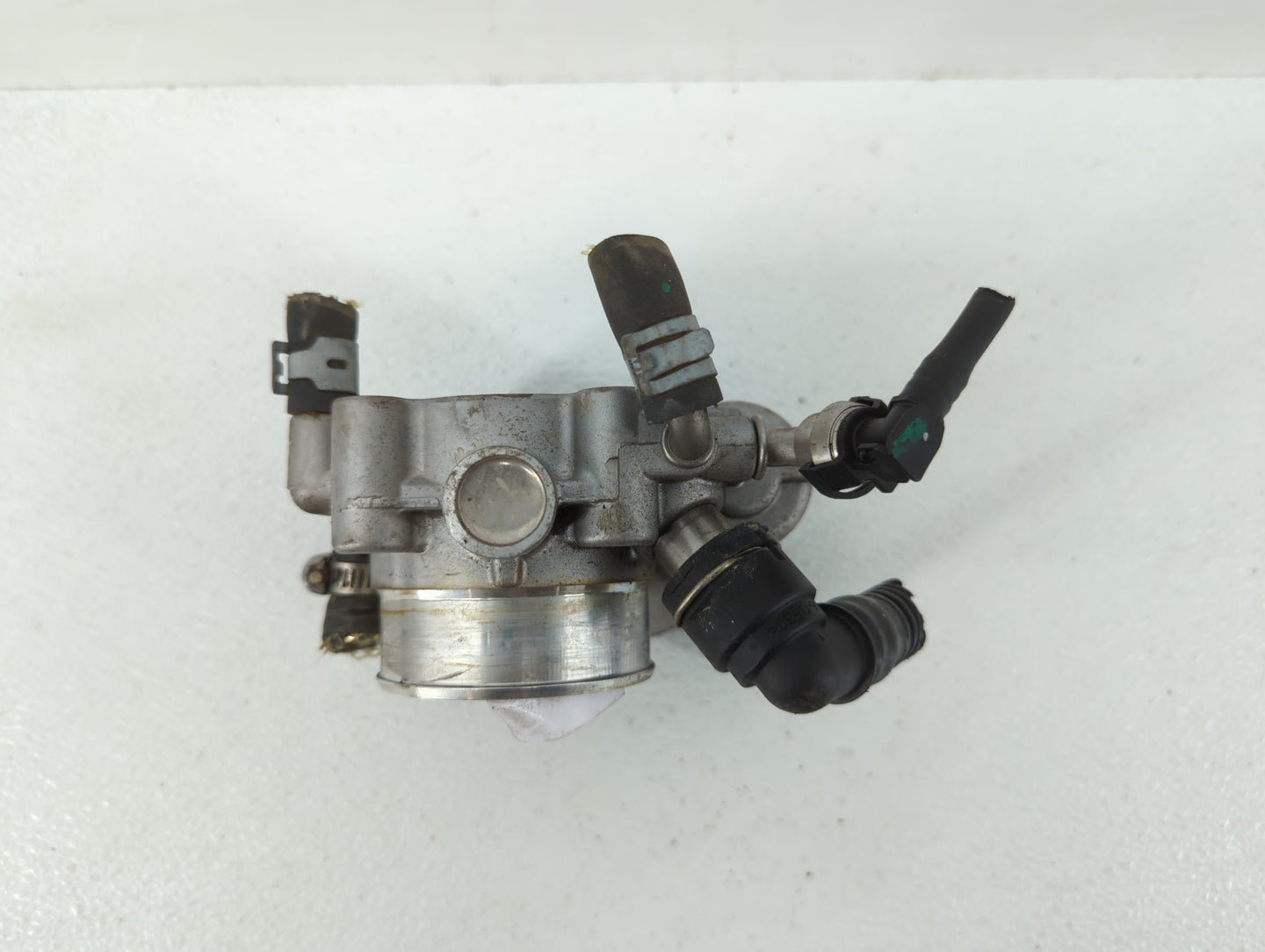 2012-2018 Chevrolet Sonic Throttle Body P/N:55577375 55561495 Fits Fits 2009 2010 2011 2012 2013 2014 2015 2016 2017 2018 OE