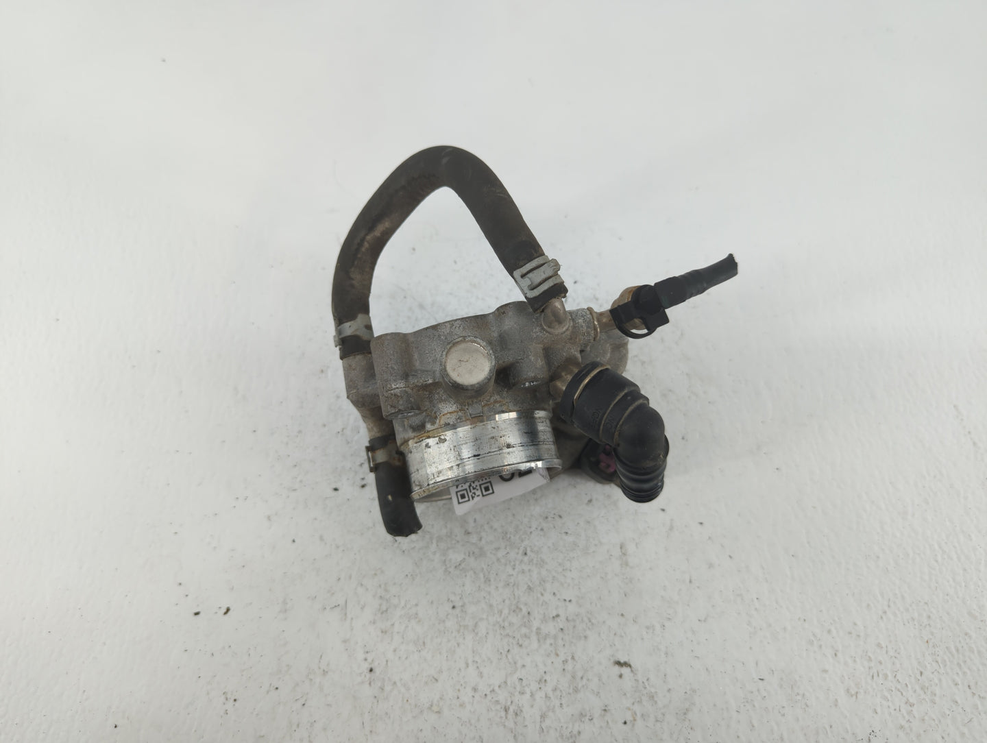 2012-2018 Chevrolet Sonic Throttle Body P/N:55577375 55561495 Fits Fits 2009 2010 2011 2012 2013 2014 2015 2016 2017 2018 OE