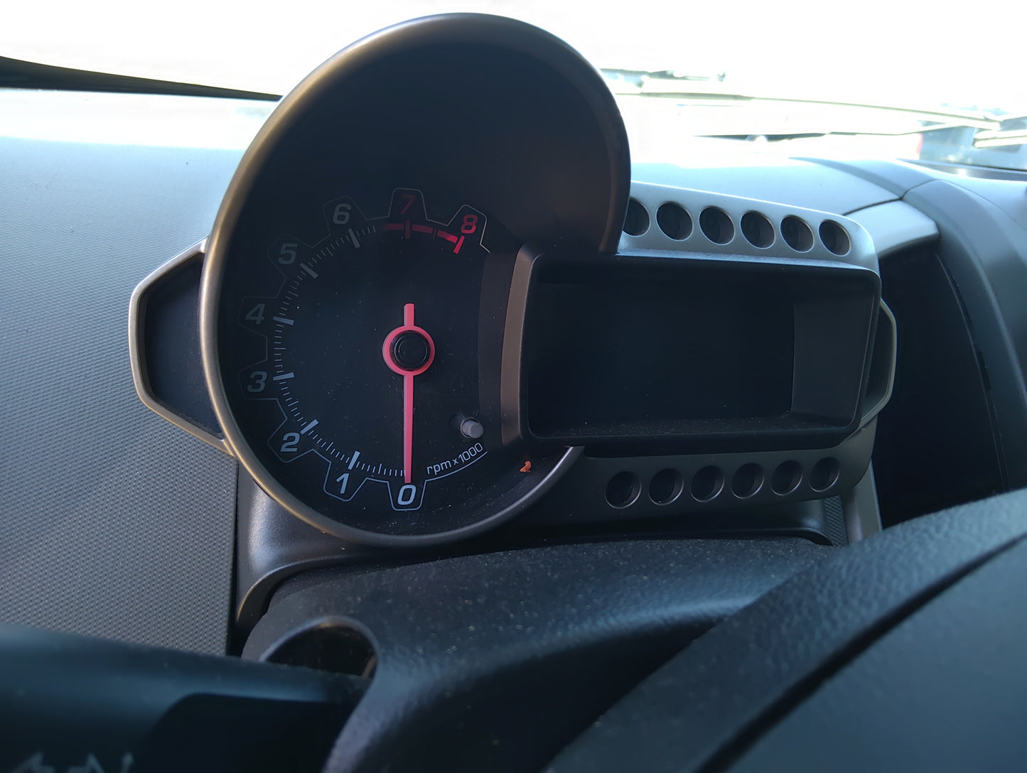 2013-2014 Chevrolet Sonic Instrument Cluster Speedometer Gauges Miles:56K Fits Fits 2013 2014 OEM Used Auto Parts - Oemuseda