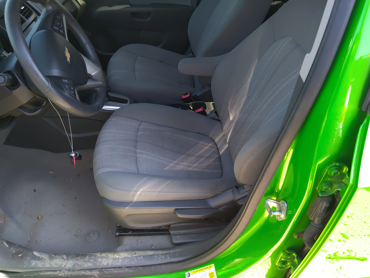 2013-2016 Chevrolet Sonic Driver Front Seat Oem 5040140 - Oemusedautoparts1.com