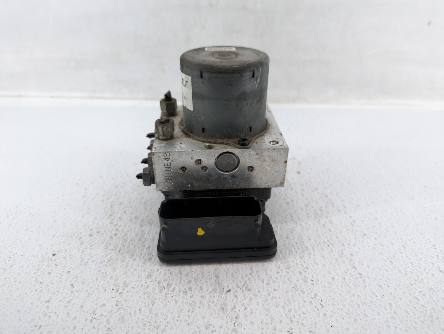 2014 Chevrolet Sonic ABS Pump Control Module Replacement P/N:95317942 Fits OEM Used Auto Parts - Oemusedautoparts1.com