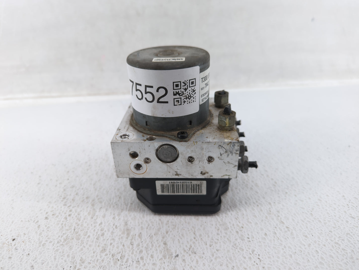 2014 Chevrolet Sonic ABS Pump Control Module Replacement P/N:95317942 Fits OEM Used Auto Parts - Oemusedautoparts1.com