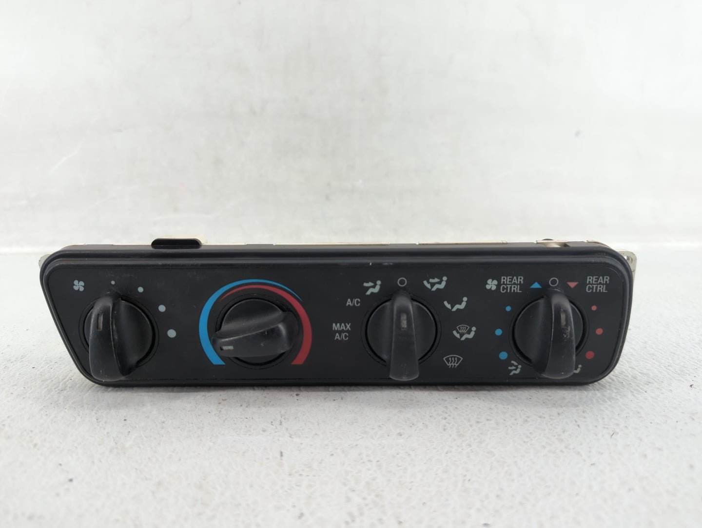 2013-2014 Chevrolet Sonic Climate Control Module Temperature AC/Heater Replacement Fits Fits 2013 2014 OEM Used Auto Parts -