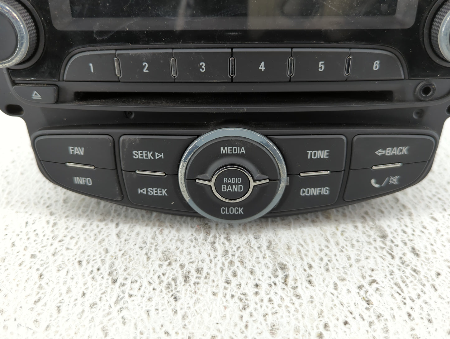 2014-2014 Chevrolet Sonic Am Fm Cd Player Radio Receiver - Oemusedautoparts1.com