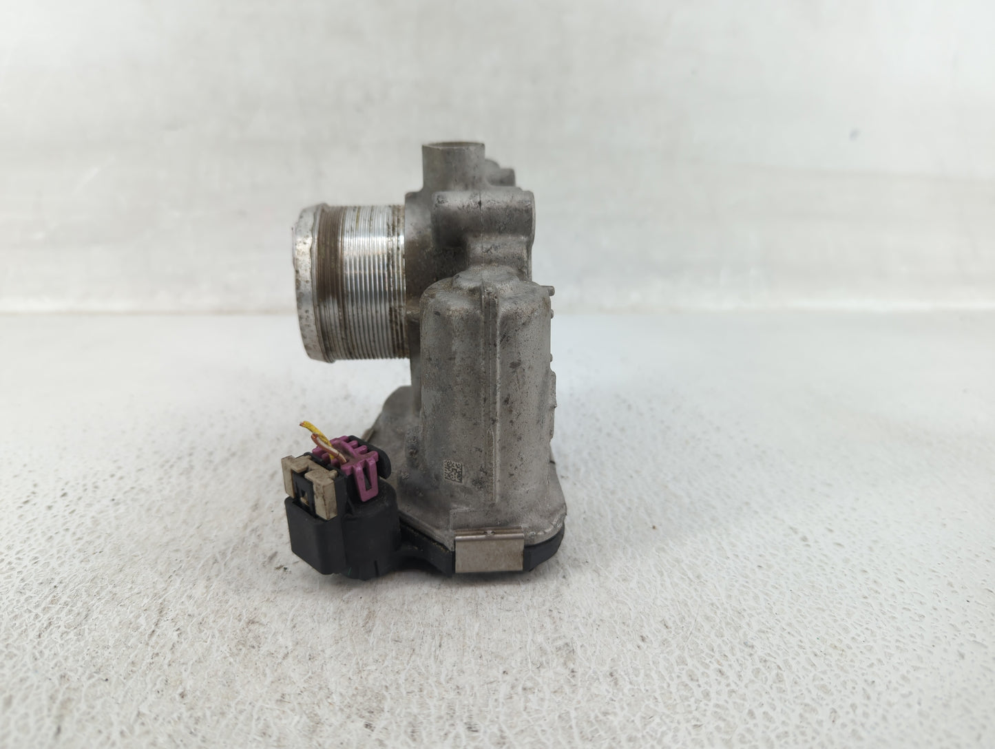2012-2019 Chevrolet Sonic Throttle Body P/N:55565489 55581662 Fits Fits 2011 2012 2013 2014 2015 2016 2017 2018 2019 2020 20