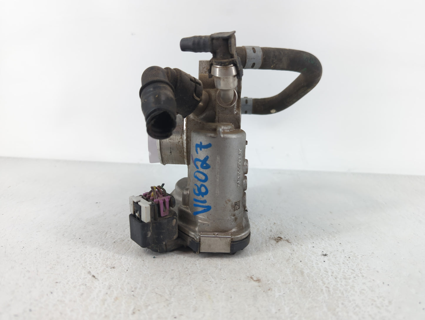 2012-2018 Chevrolet Sonic Throttle Body P/N:201325523504 Fits Fits 2009 2010 2011 2012 2013 2014 2015 2016 2017 2018 OEM Use