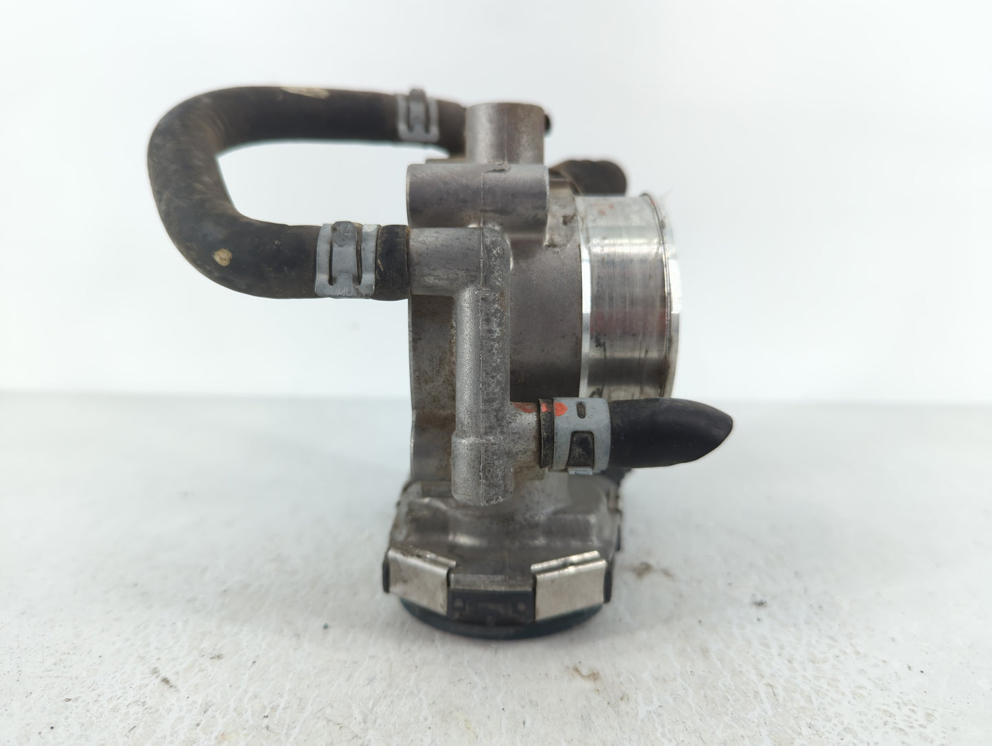 2012-2018 Chevrolet Sonic Throttle Body P/N:201325523504 Fits Fits 2009 2010 2011 2012 2013 2014 2015 2016 2017 2018 OEM Use