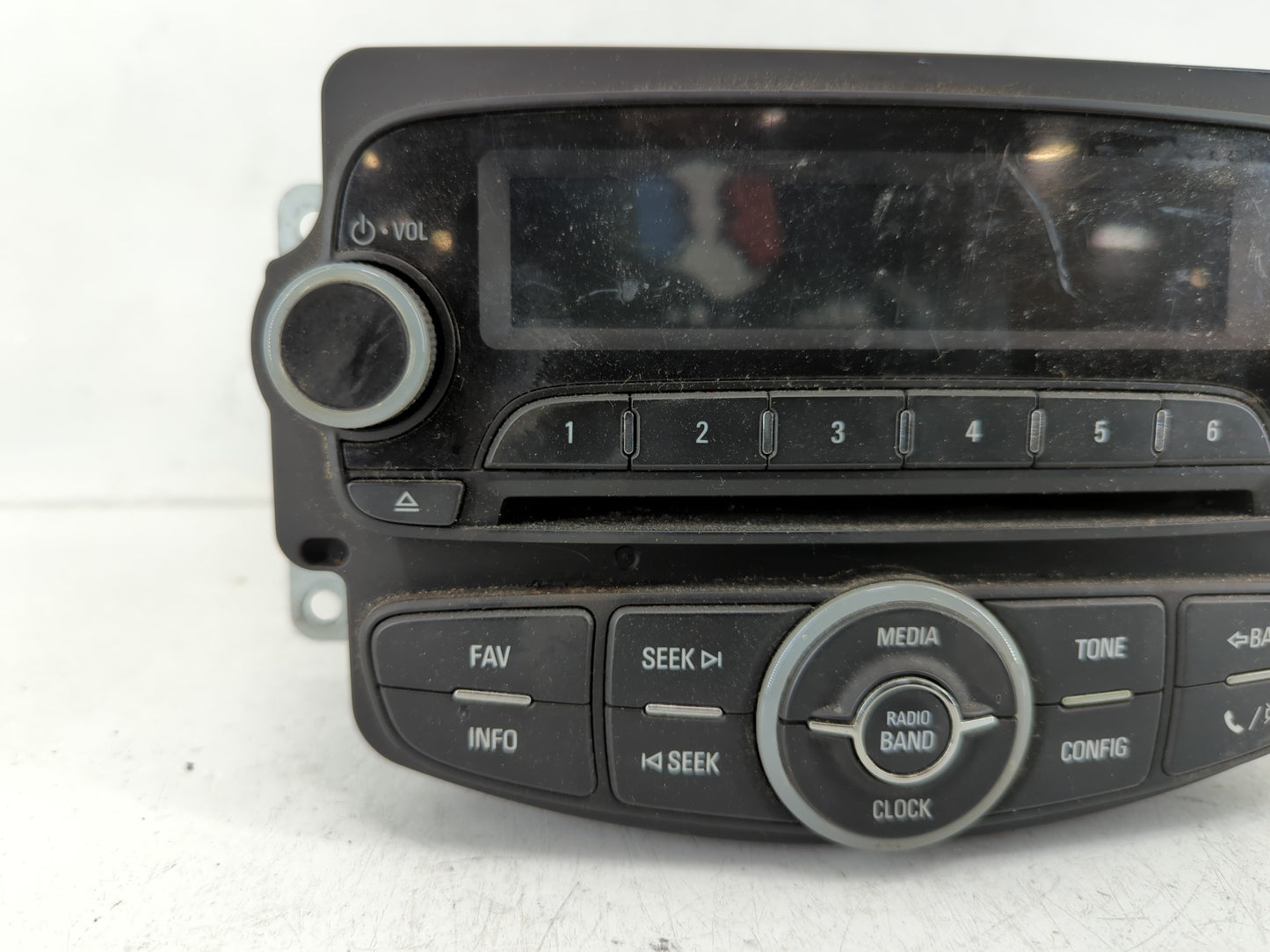 2014 Chevrolet Sonic Radio AM FM Cd Player Receiver Replacement P/N:9209A-AGC1056AT 95421353 Fits OEM Used Auto Parts - Oemu