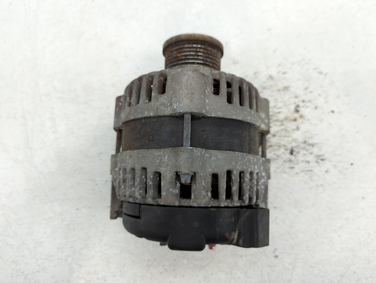 2012-2018 Chevrolet Sonic Alternator Replacement Generator Charging Assembly Engine OEM P/N:13579666 Fits OEM Used Auto Part