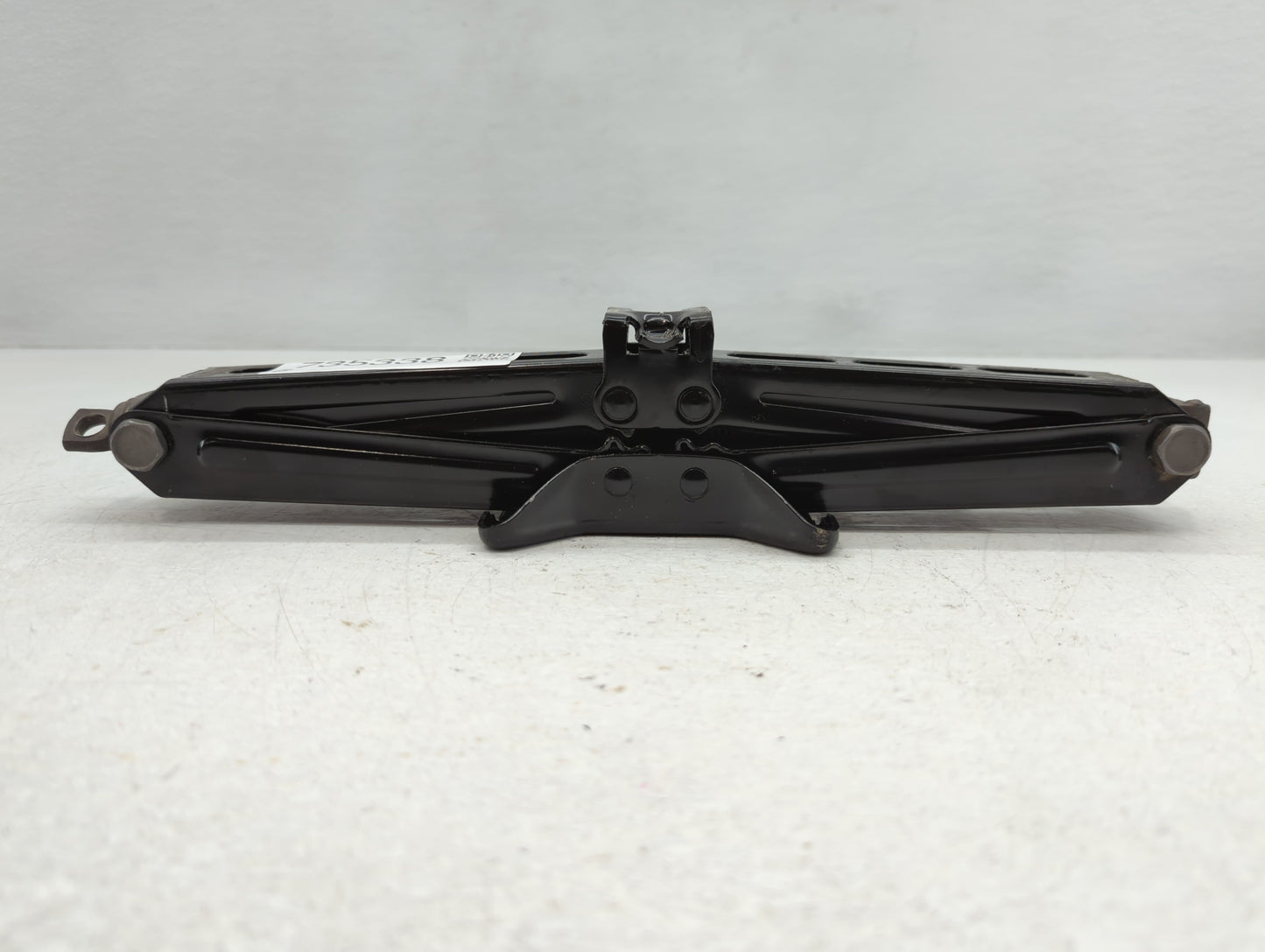 2014 Chevrolet Sonic Spare Scissor Car Jack - Oemusedautoparts1.com