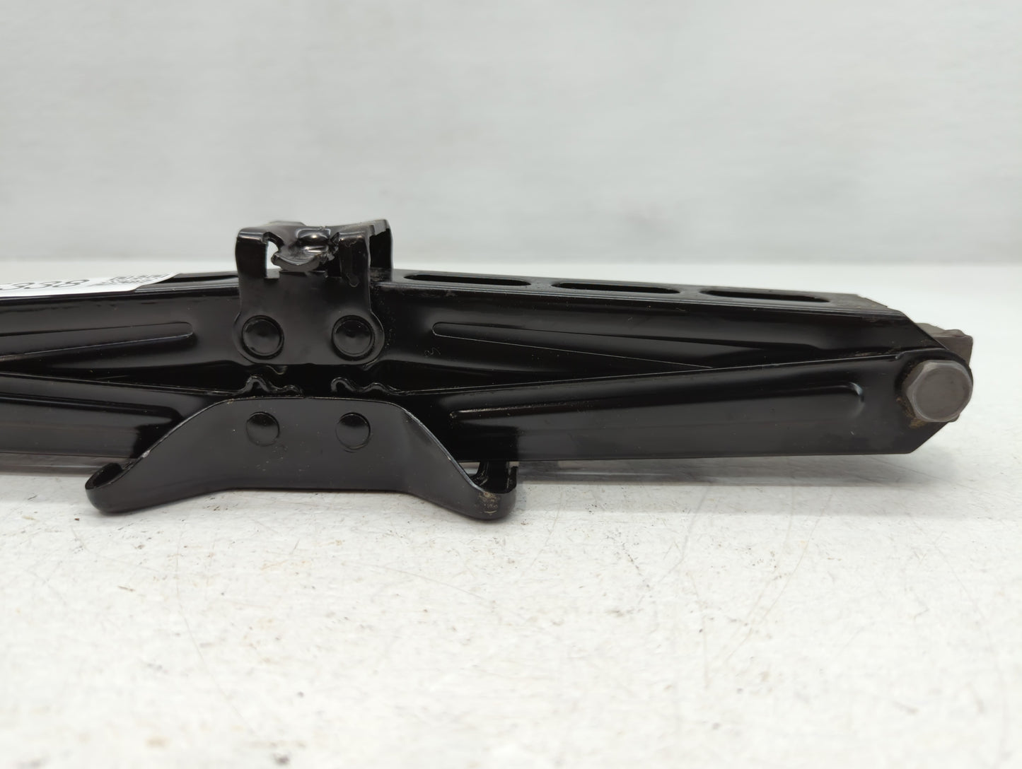 2014 Chevrolet Sonic Spare Scissor Car Jack - Oemusedautoparts1.com