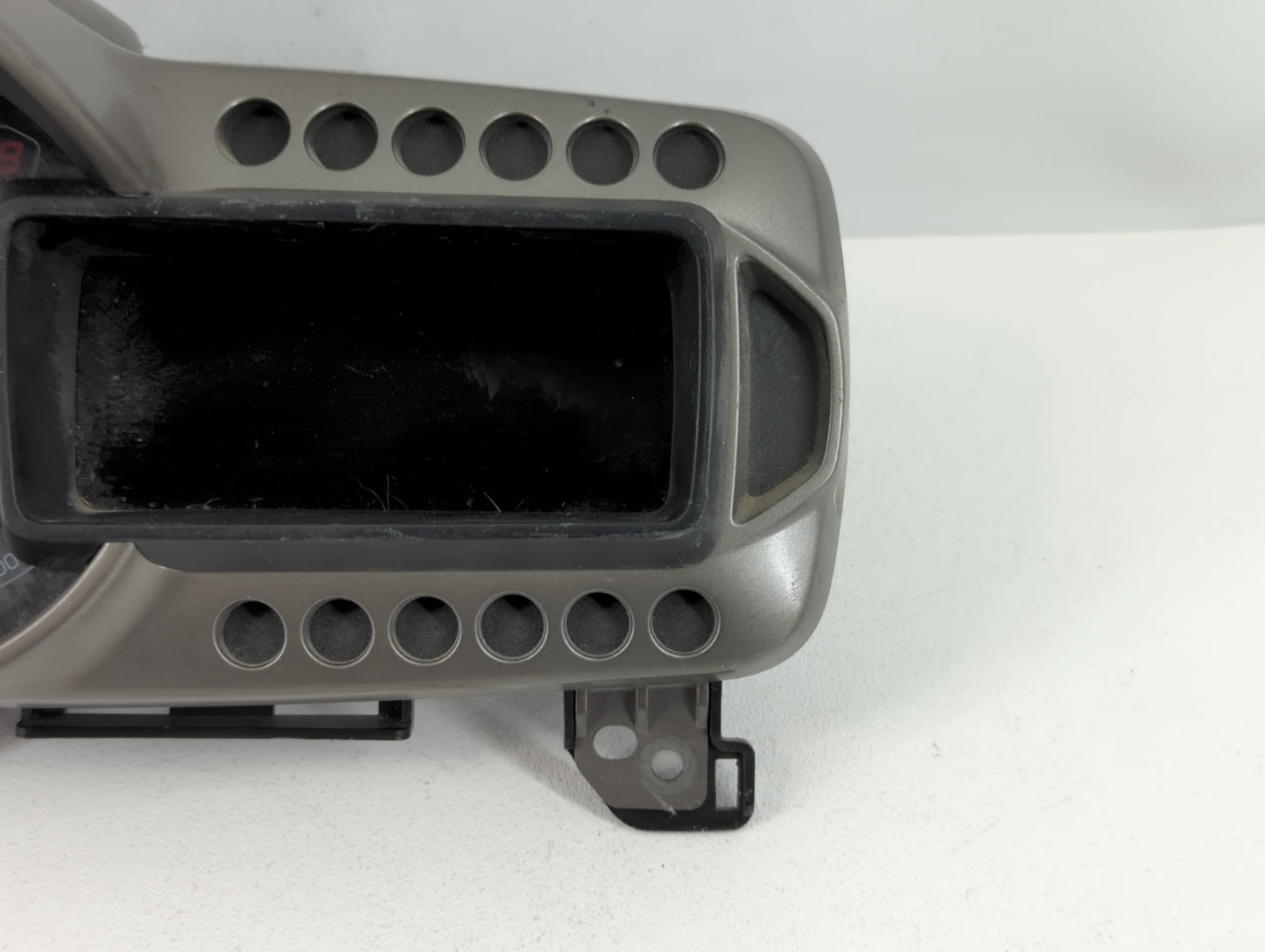 2013-2014 Chevrolet Sonic Instrument Cluster Speedometer Gauges P/N:>pp-TD40< Fits Fits 2013 2014 OEM Used Auto Parts - Oemu