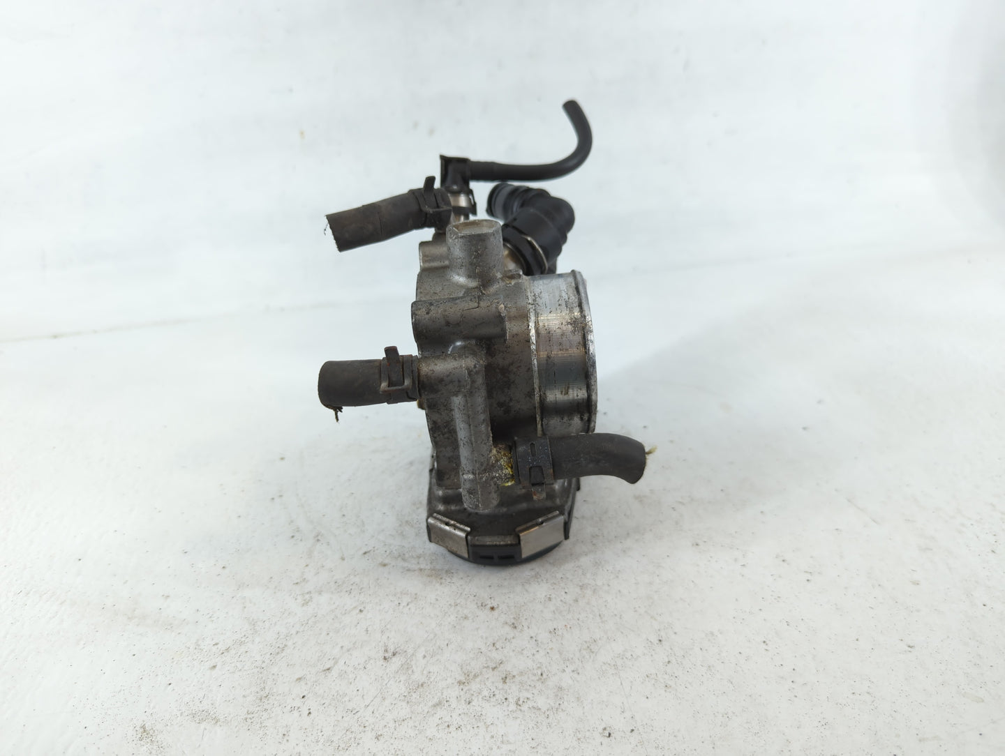 2012-2018 Chevrolet Sonic Throttle Body P/N:0 280 750 245 55 561 495 Fits Fits 2009 2010 2011 2012 2013 2014 2015 2016 2017 