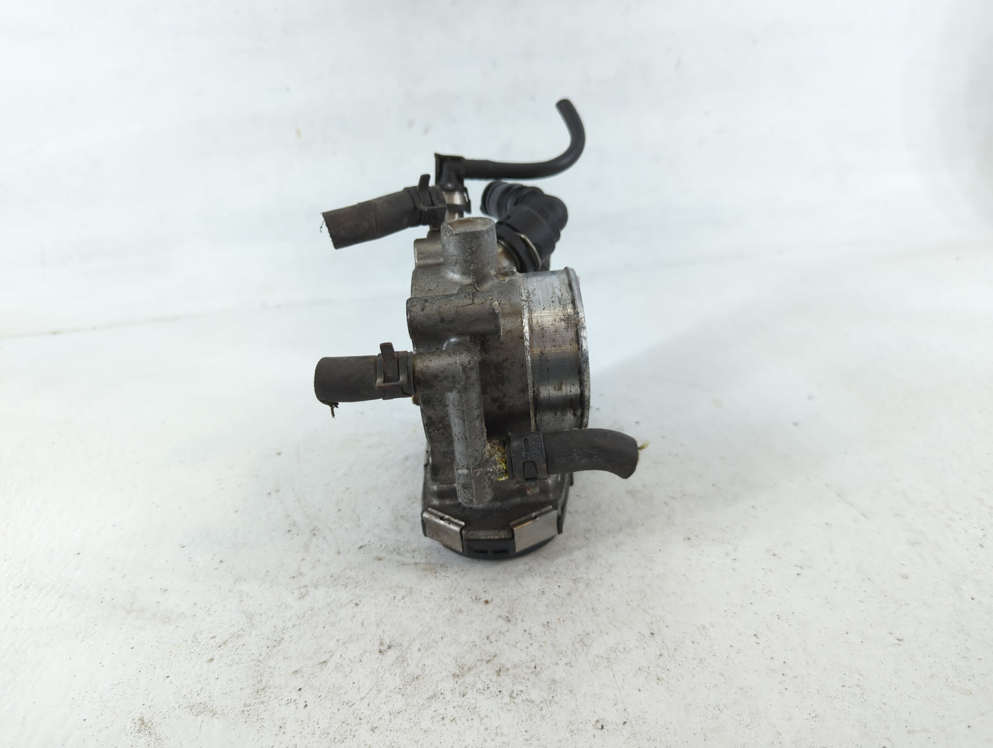 2012-2018 Chevrolet Sonic Throttle Body P/N:0 280 750 245 55 561 495 Fits Fits 2009 2010 2011 2012 2013 2014 2015 2016 2017 