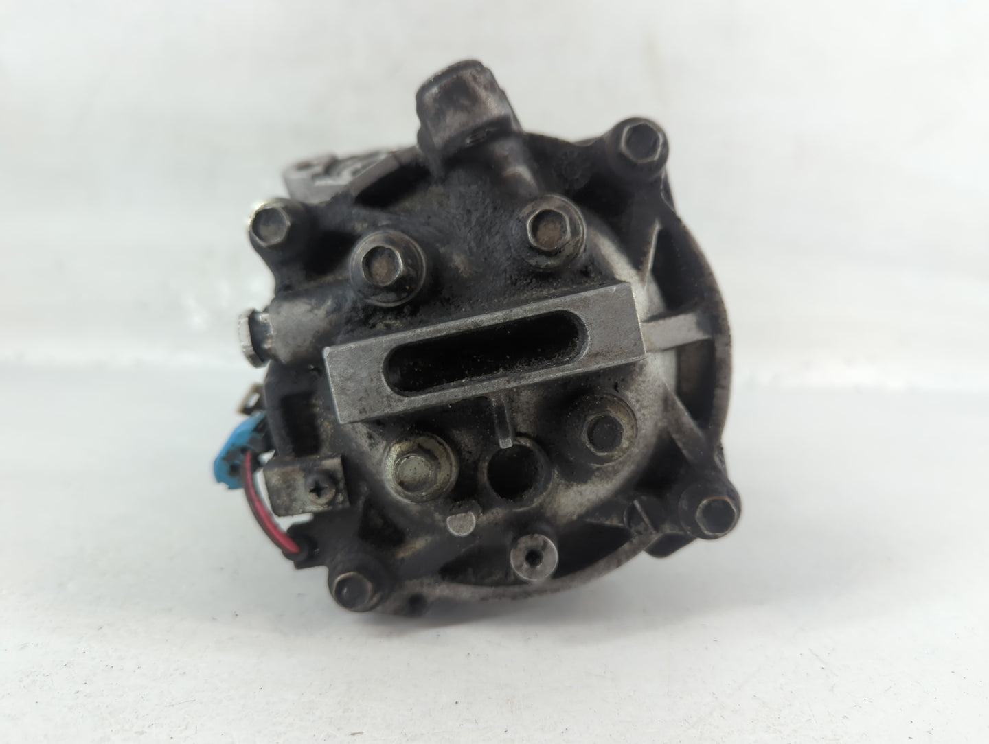 2014 Chevrolet Sonic Alternator Replacement Generator Charging Assembly Engine OEM P/N:9533695439543 Fits Fits 2005 2006 200
