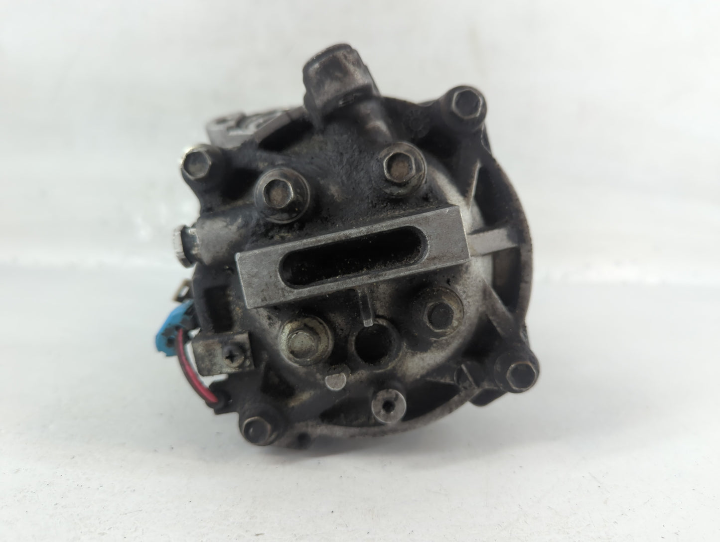 2014 Chevrolet Sonic Alternator Replacement Generator Charging Assembly Engine OEM P/N:9533695439543 Fits Fits 2005 2006 200
