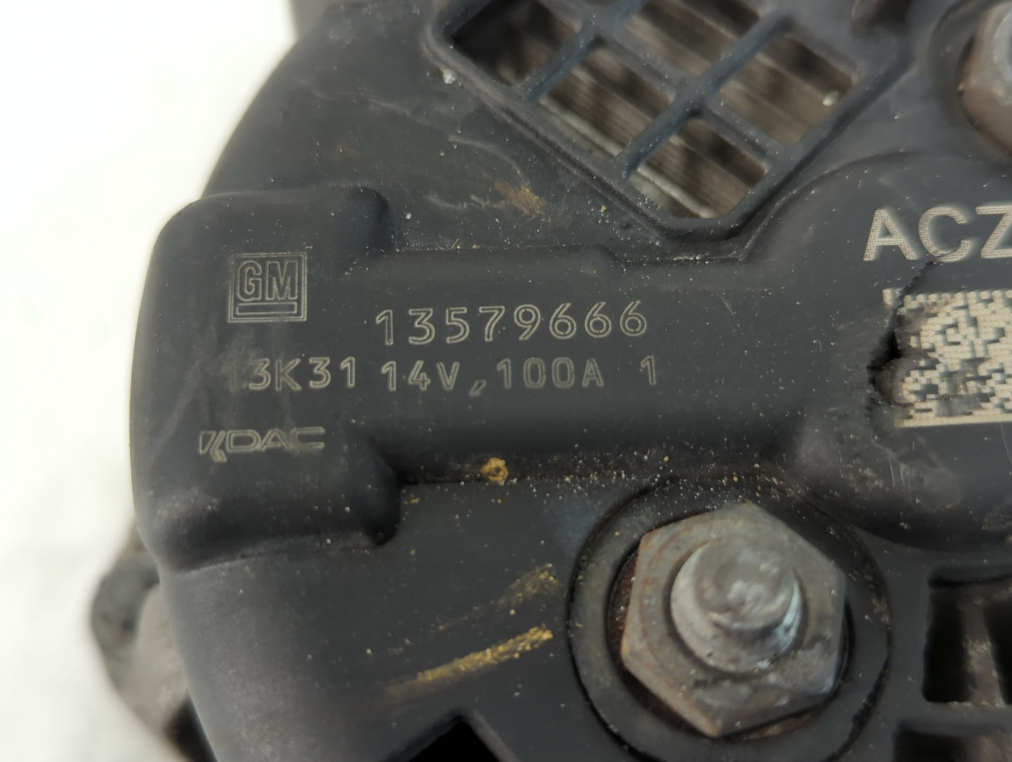 2012-2018 Chevrolet Sonic Alternator Replacement Generator Charging Assembly Engine OEM P/N:13579666 Fits OEM Used Auto Part