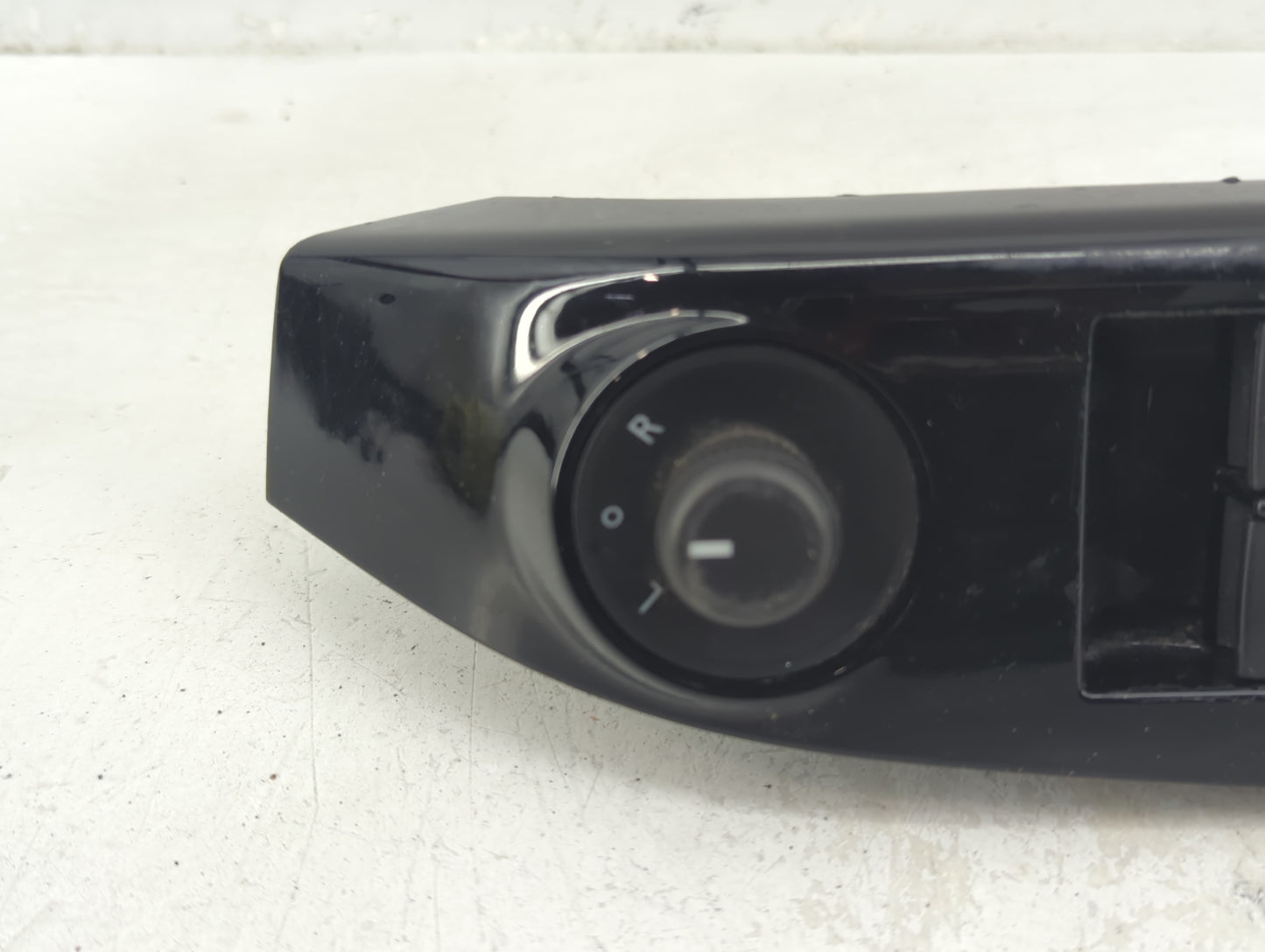 2012-2019 Chevrolet Sonic Master Power Window Switch Replacement Driver Side Left Fits OEM Used Auto Parts - Oemusedautopart