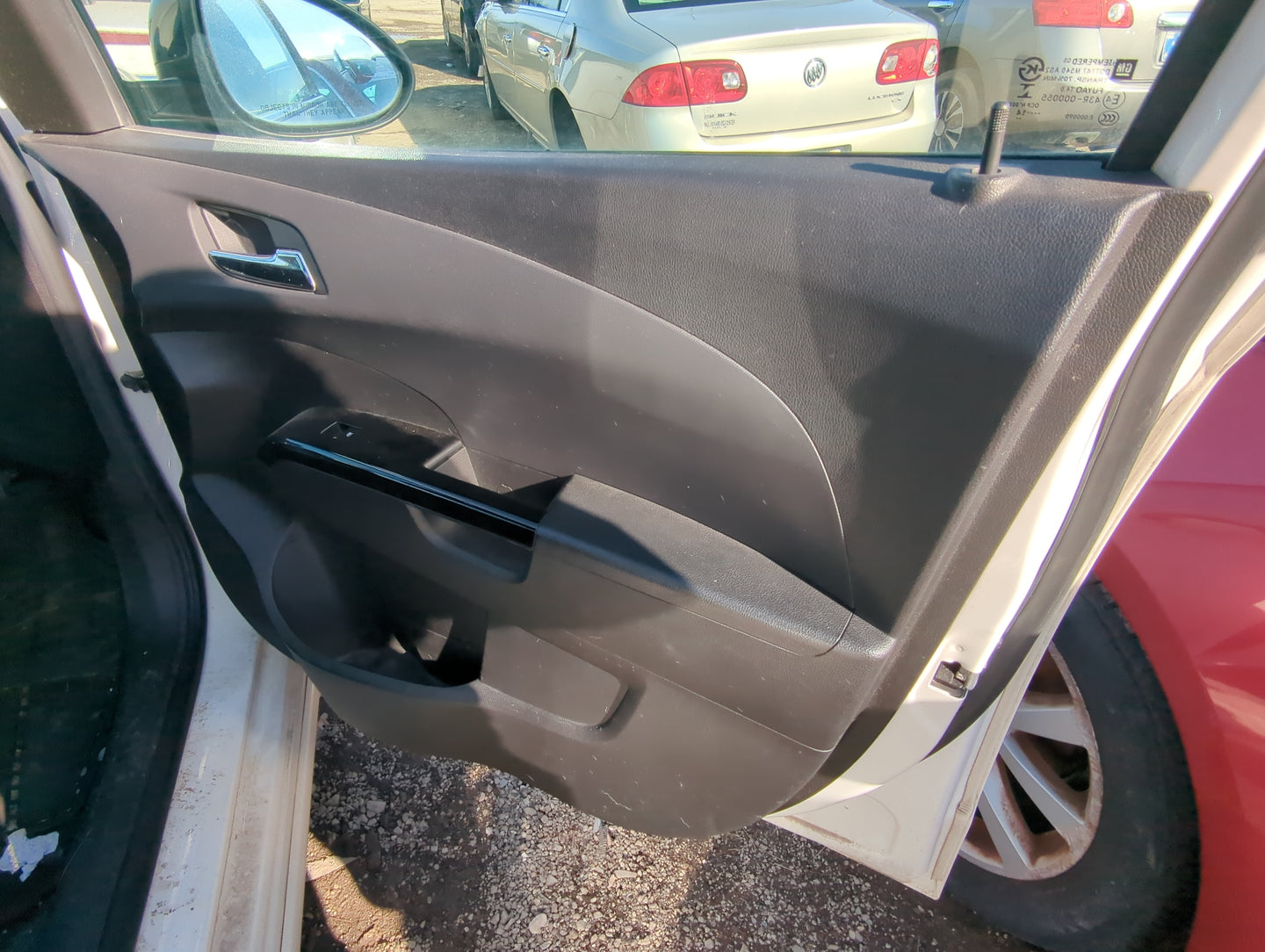 2014 Chevrolet Sonic Front Right Passenger Interior Door Panel Trim 825075 - Oemusedautoparts1.com