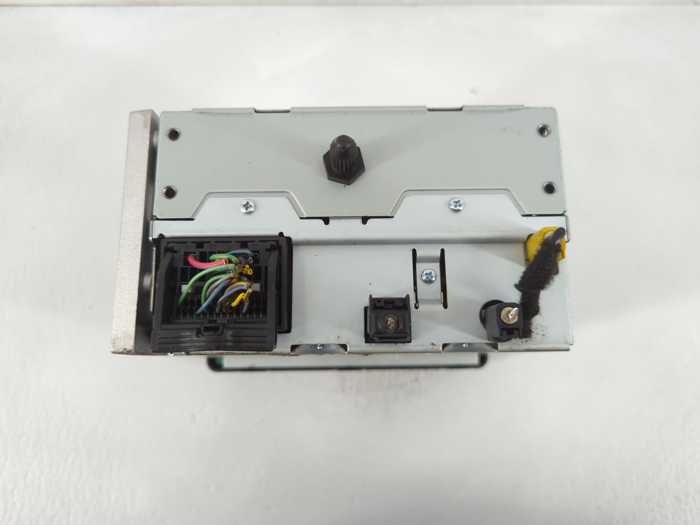 2014 Chevrolet Sonic Radio AM FM Cd Player Receiver Replacement P/N:95365926 Fits OEM Used Auto Parts - Oemusedautoparts1.co
