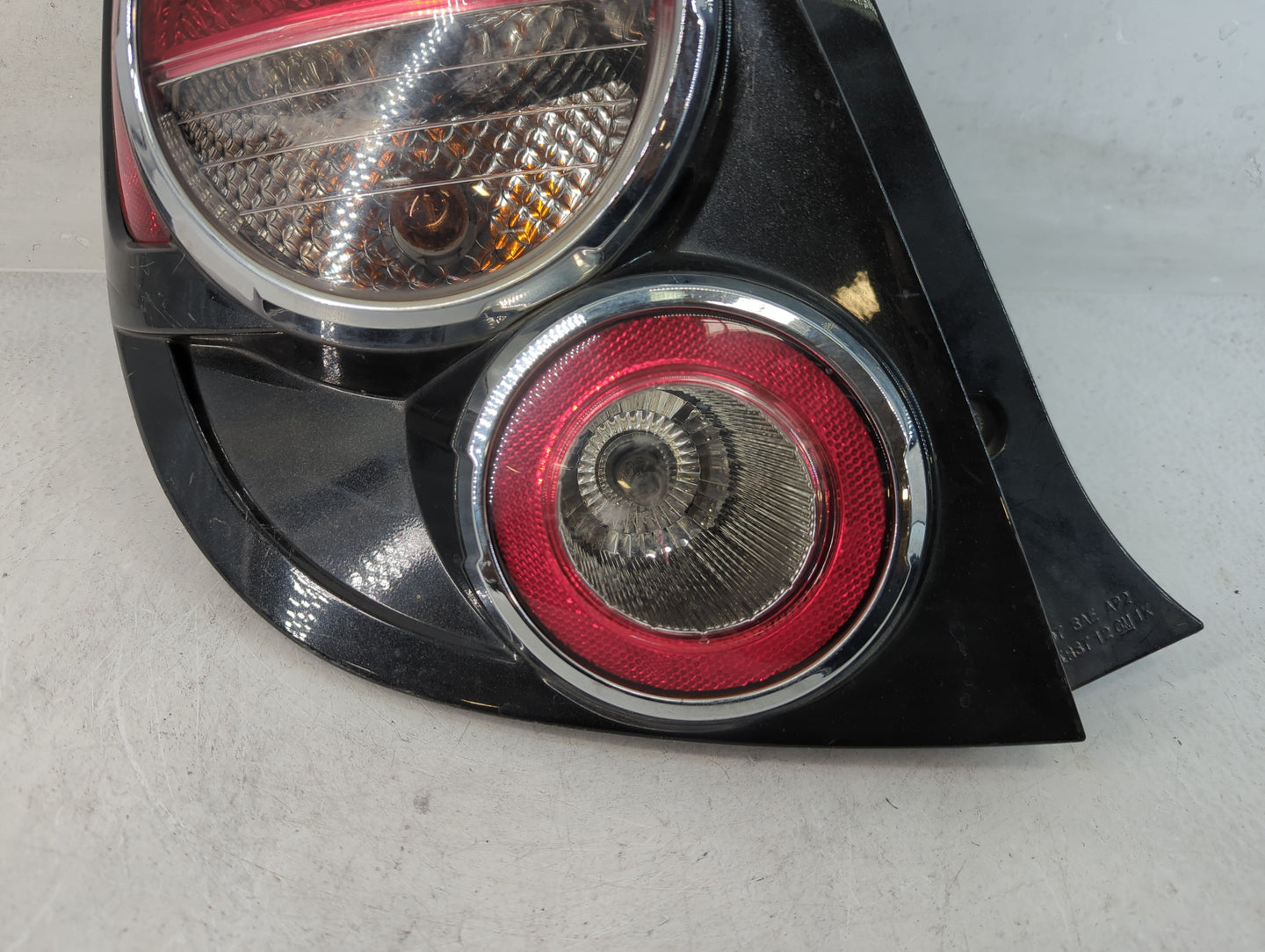 2012-2016 Chevrolet Sonic Tail Light Assembly Driver Left OEM P/N:95470356 Fits Fits 2012 2013 2014 2015 2016 OEM Used Auto 