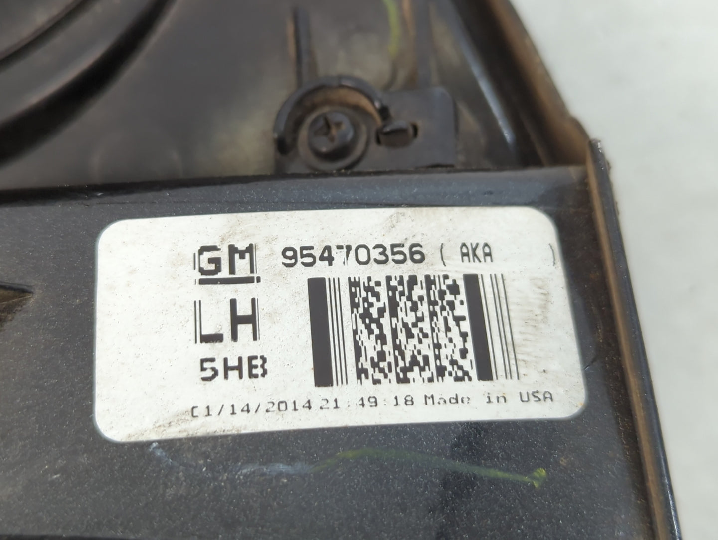2012-2016 Chevrolet Sonic Tail Light Assembly Driver Left OEM P/N:95470356 Fits Fits 2012 2013 2014 2015 2016 OEM Used Auto 