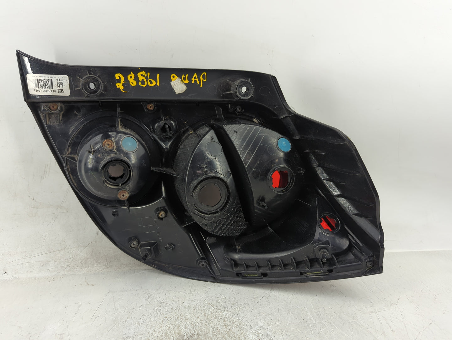 2012-2016 Chevrolet Sonic Tail Light Assembly Driver Left OEM P/N:95470356 Fits Fits 2012 2013 2014 2015 2016 OEM Used Auto 