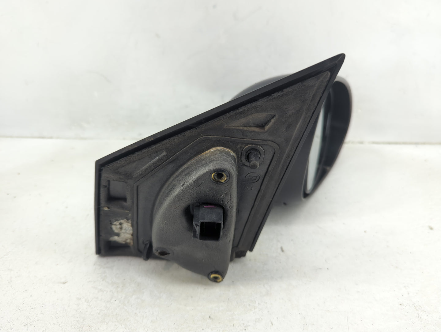 2013-2014 Chevrolet Sonic Passenger Side View Mirror - Right Door Mirror OEM Used - Oemusedautoparts1.com