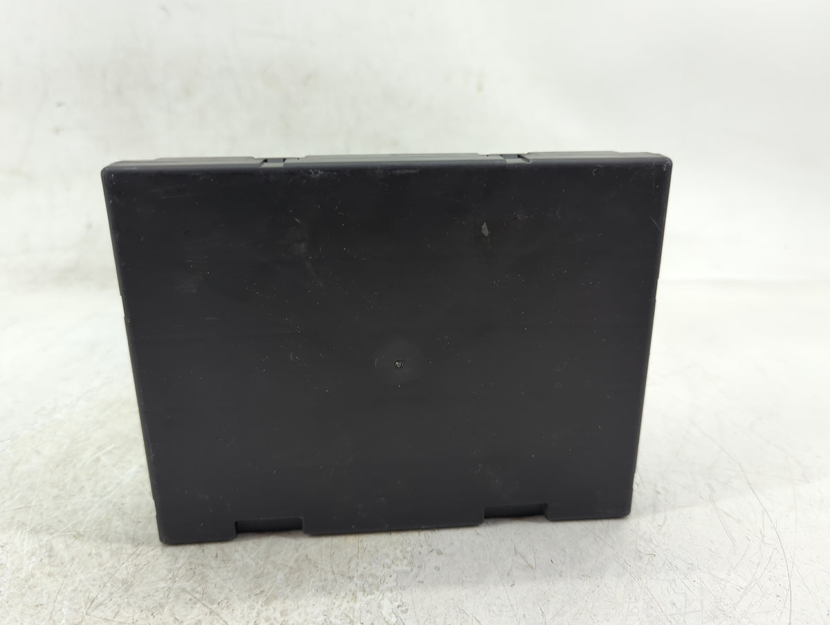 2013-2014 Chevrolet Sonic Body Control Module Bcm Inner Cabin Fuse Box 849785 - Oemusedautoparts1.com