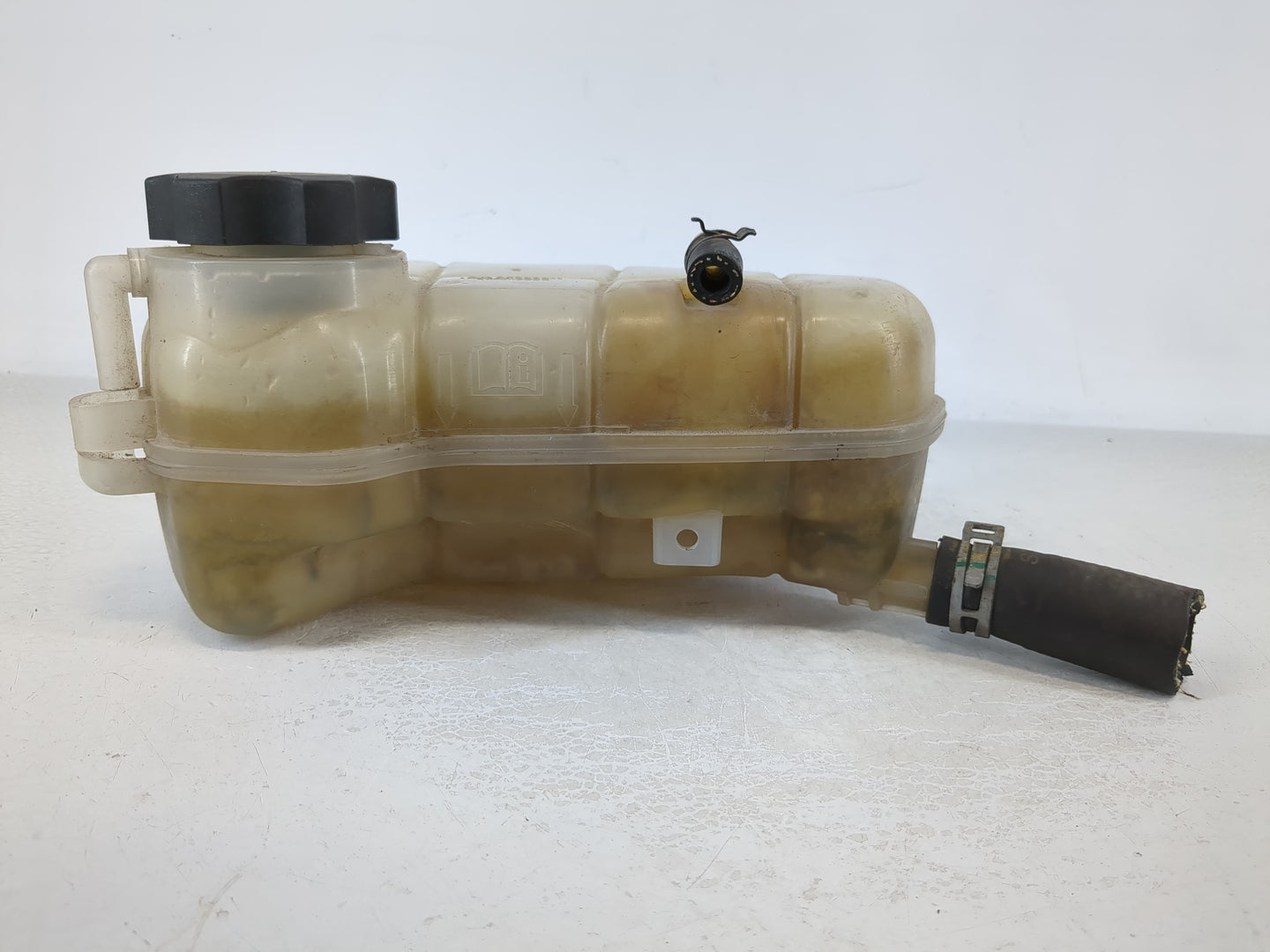 2012-2019 Chevrolet Sonic Radiator Coolant Overflow Expansion Tank Bottle 863569 - Oemusedautoparts1.com