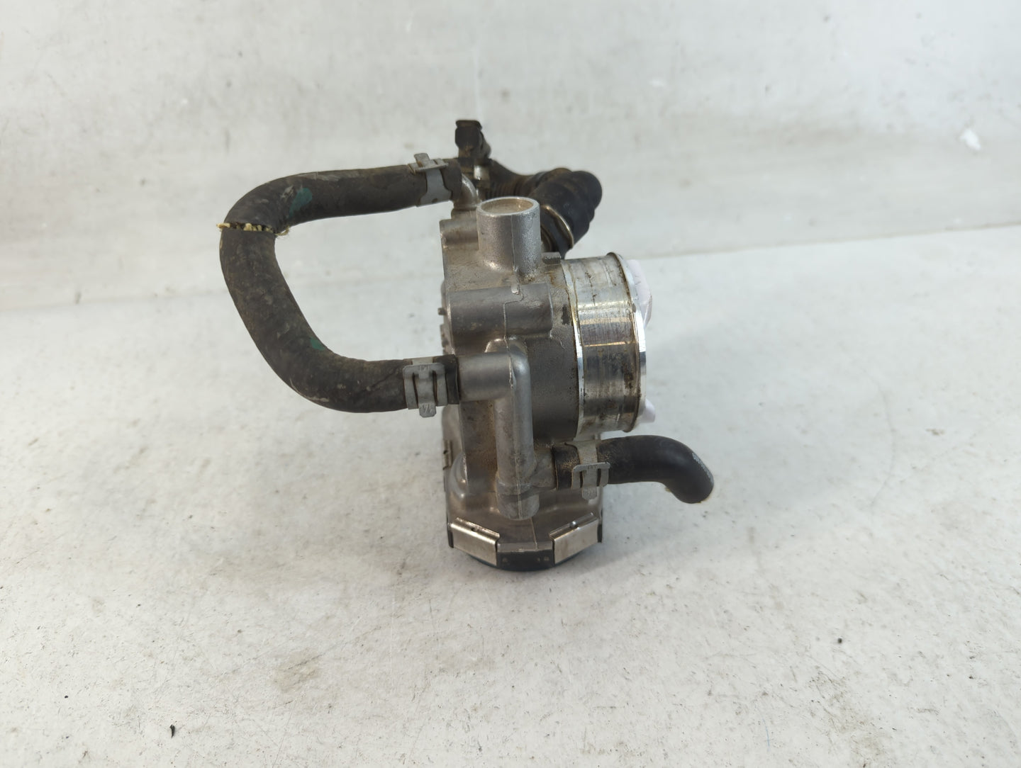 2012-2018 Chevrolet Sonic Throttle Body P/N:0 280 750 245 55 561 495 Fits Fits 2009 2010 2011 2012 2013 2014 2015 2016 2017 