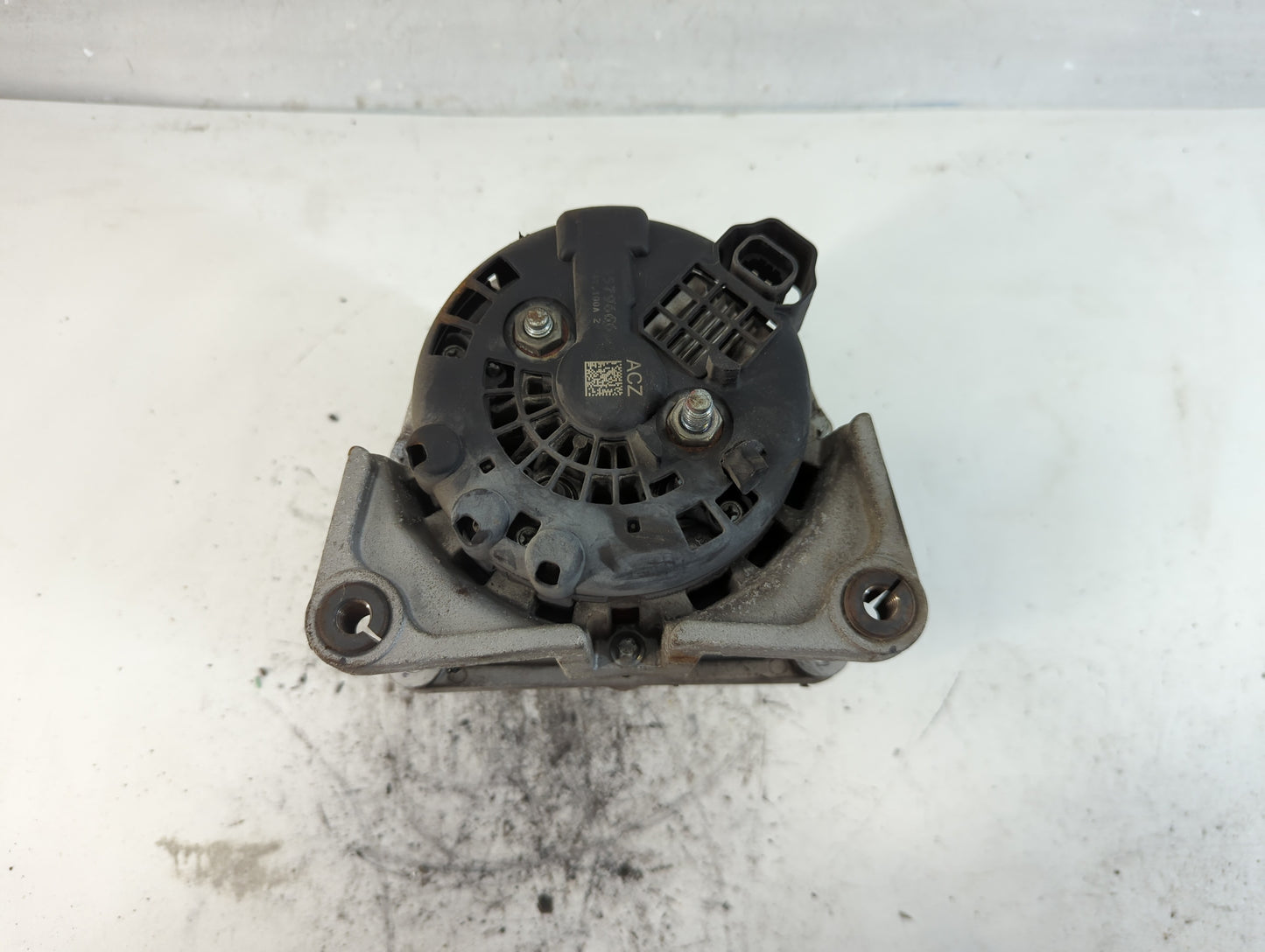 2012-2018 Chevrolet Sonic Alternator Replacement Generator Charging Assembly Engine OEM P/N:3579666 Fits OEM Used Auto Parts