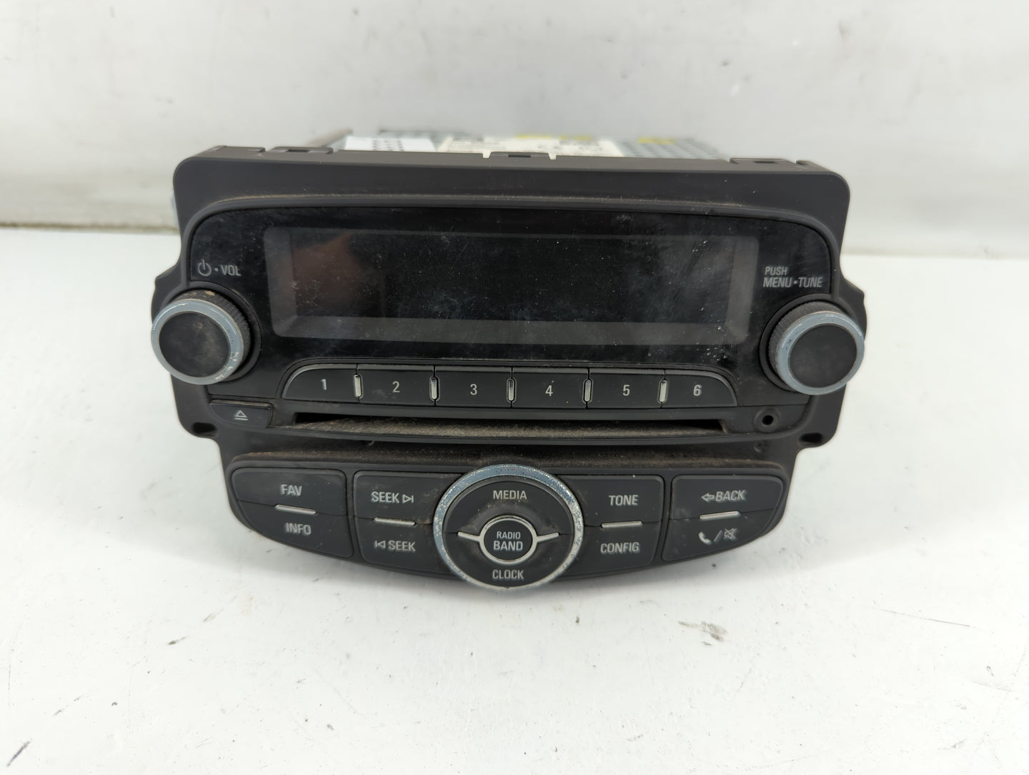 2014 Chevrolet Sonic Radio AM FM Cd Player Receiver Replacement P/N:95365926 9526 6288 Fits OEM Used Auto Parts - Oemusedaut