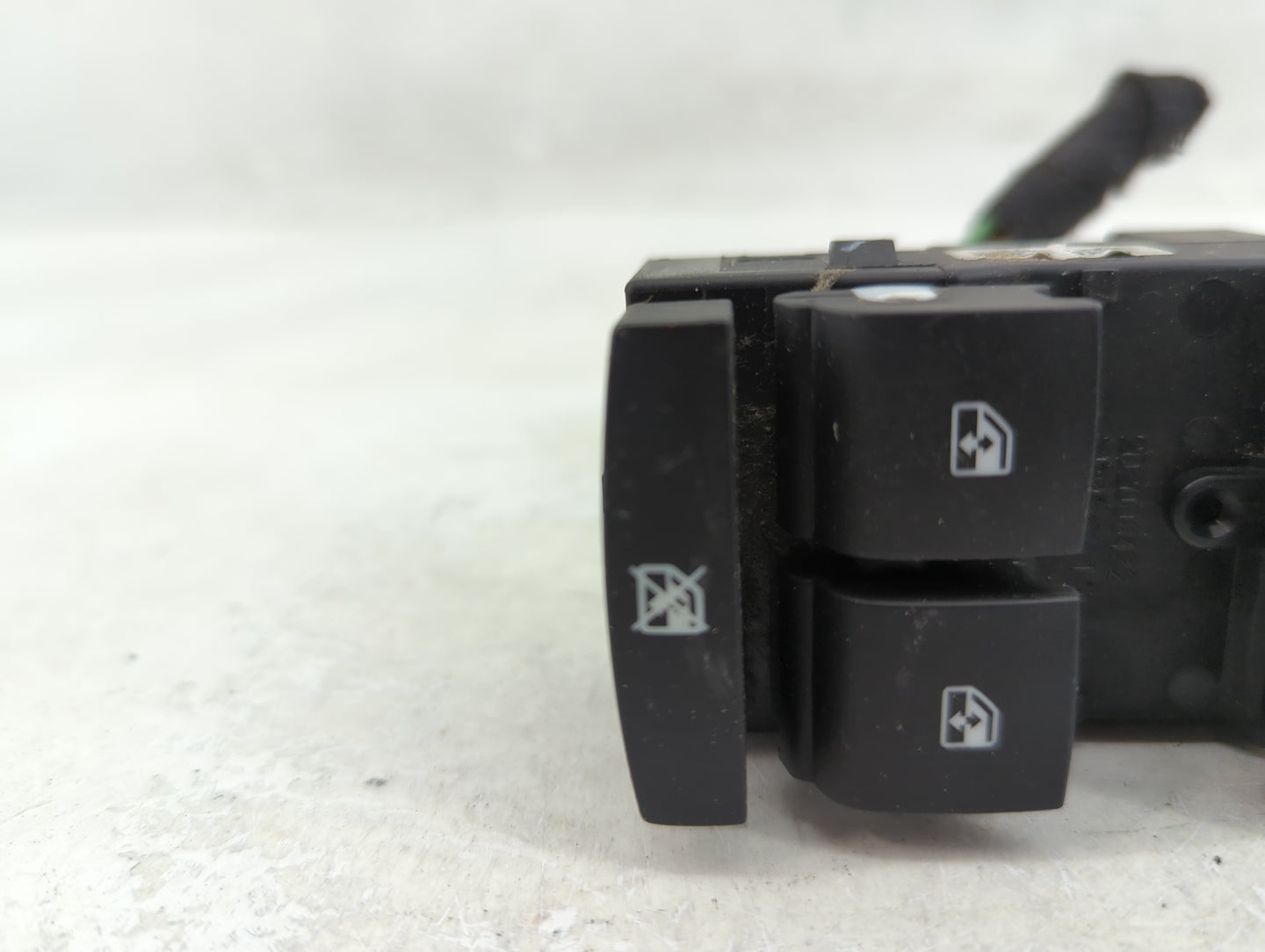 2014 Chevrolet Sonic Master Power Window Switch Replacement Driver Side Left Fits OEM Used Auto Parts - Oemusedautoparts1.co