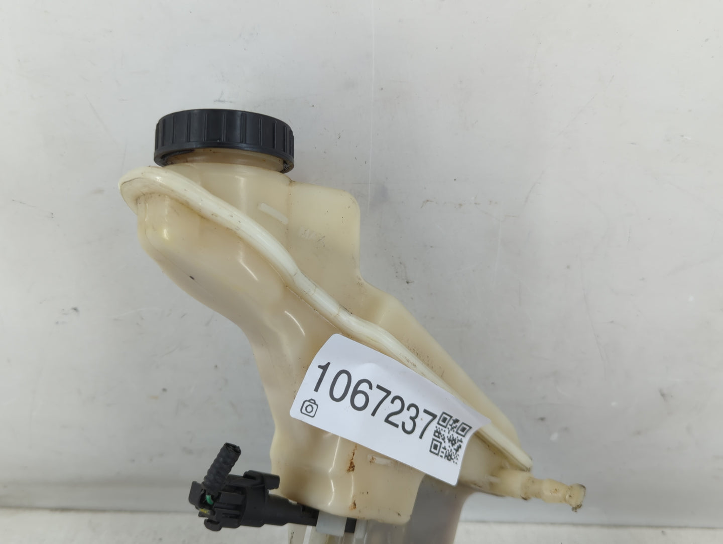 2014-2016 Chevrolet Spark Brake Master Cylinder - Oemusedautoparts1.com